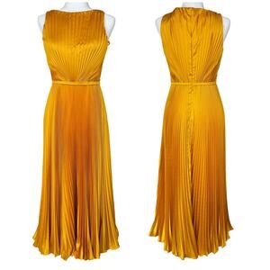 Mac Duggal NWT Satin Pleated Sleeveless A Line Dress Size 2 Chartreuse Lemon